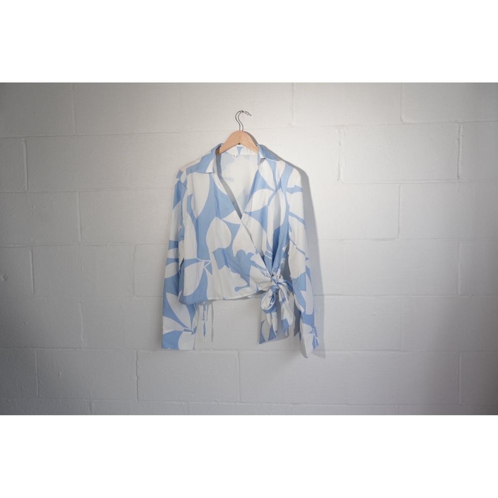 SHEIN Wrap Blouse Women Large Blue White Floral Abstract Long Sleeve Tie Top‎